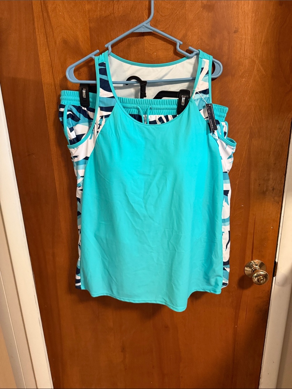Women’s 2 piece bathing suit